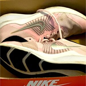 NIKE size 4 YOUTH tennis shoes sneakers PINK